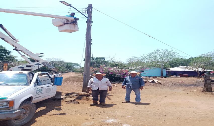 ¡Seguimos trabajando por comunidades más seguras y mejor iluminadas!