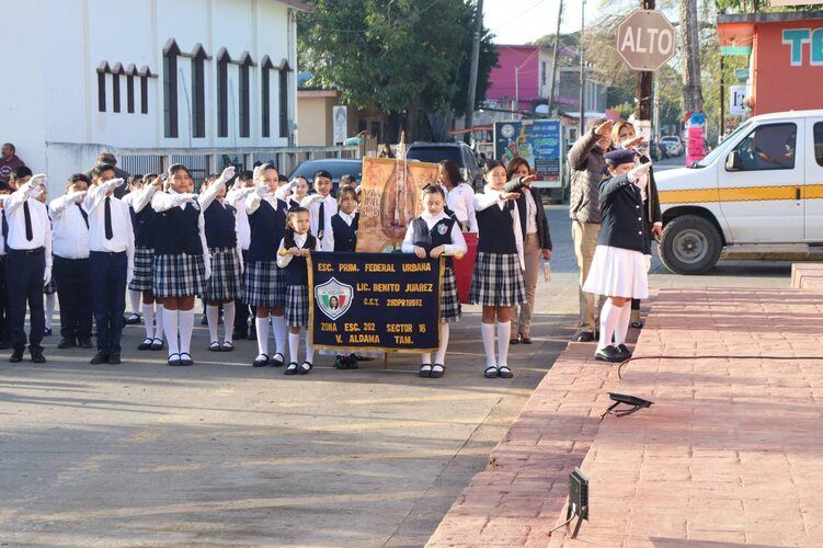 Conmemoran en Aldama el LXXXVI Aniversario del Día de la Bandera
